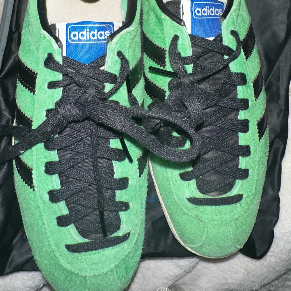 Adidas Suede Green and Black Trainers